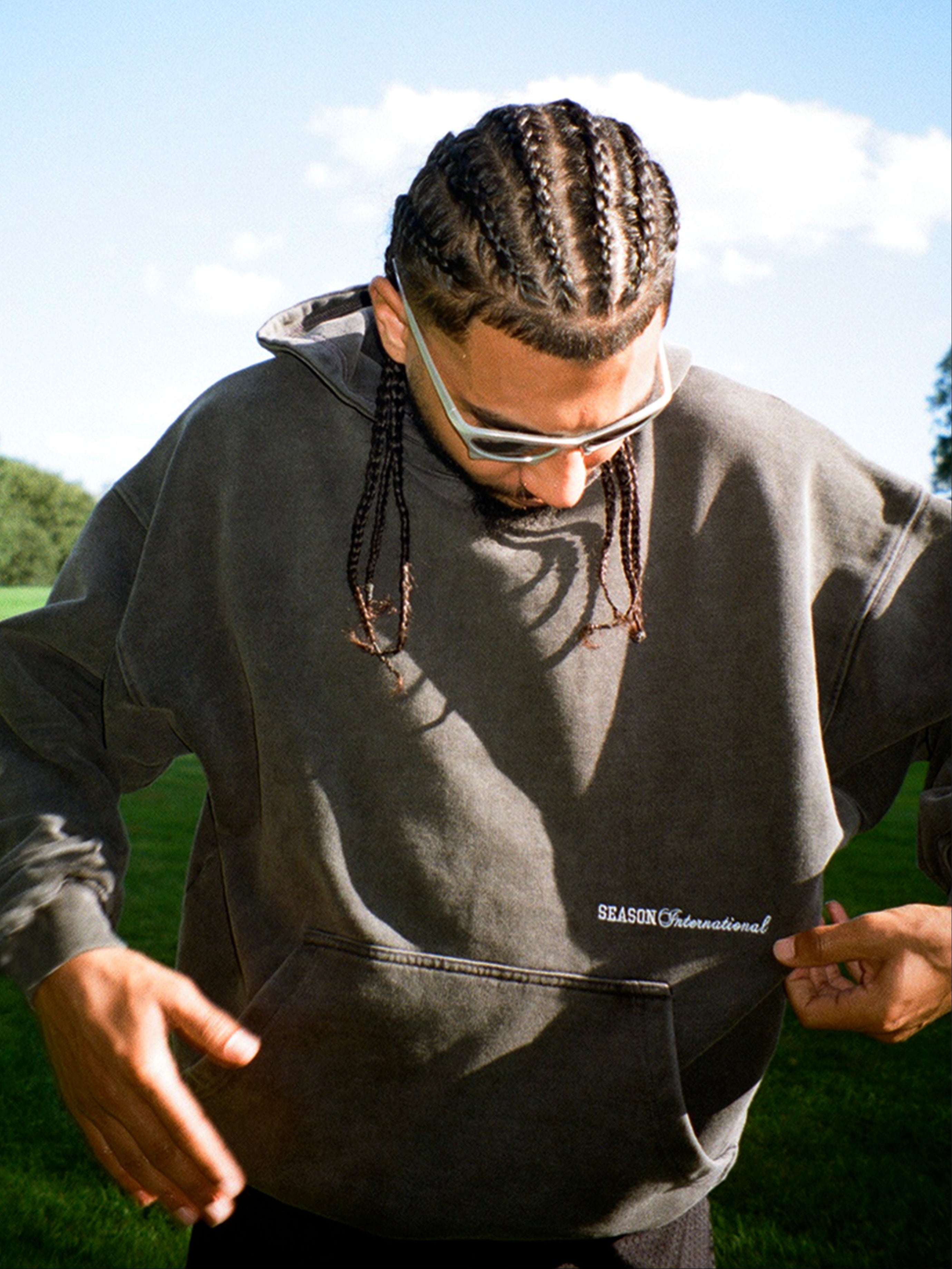 Logo Embroidered Hoodie – Season International